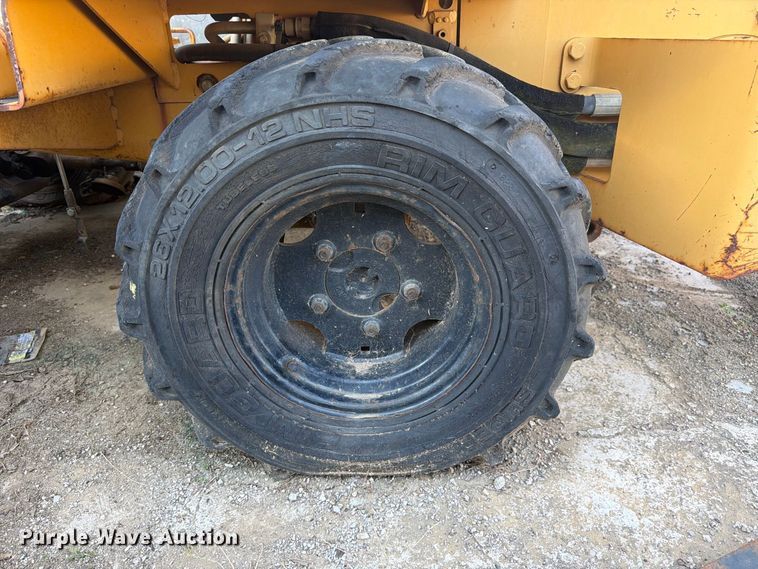image for item FC3369 2004 Vermeer TR450 trencher