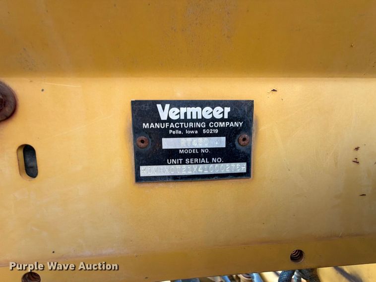 image for item FC3369 2004 Vermeer TR450 trencher