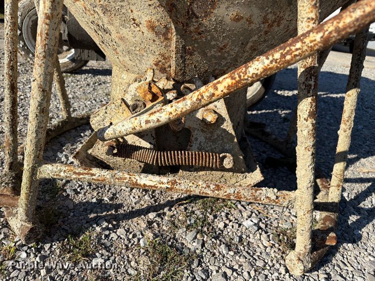 image for item FC3370 Concrete equipment