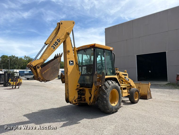 image for item FC3371 1996 John Deere 310D backhoe