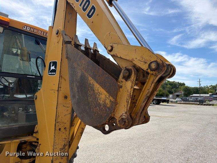 image for item FC3371 1996 John Deere 310D backhoe