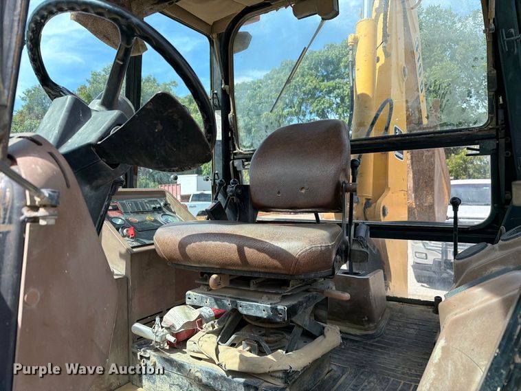 image for item FC3371 1996 John Deere 310D backhoe