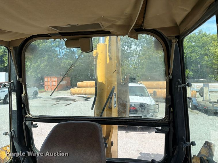image for item FC3371 1996 John Deere 310D backhoe
