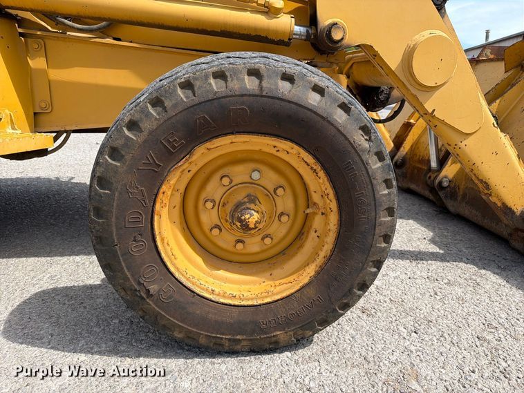 image for item FC3371 1996 John Deere 310D backhoe