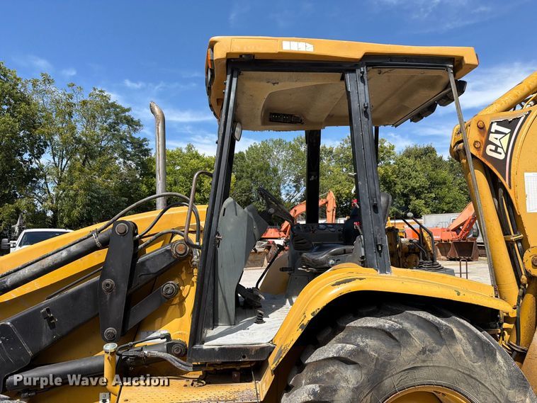 image for item FC3372 1999 Caterpillar 416C backhoe