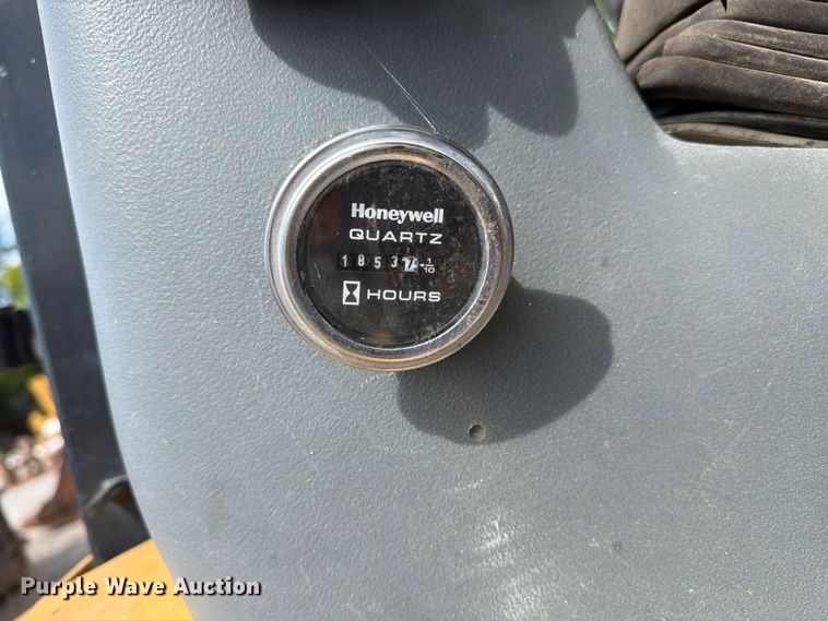image for item FC3372 1999 Caterpillar 416C backhoe