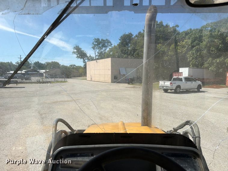 image for item FC3372 1999 Caterpillar 416C backhoe