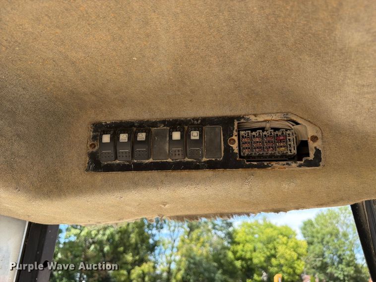 image for item FC3372 1999 Caterpillar 416C backhoe