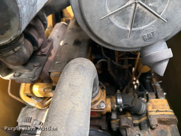 image for item FC3372 1999 Caterpillar 416C backhoe