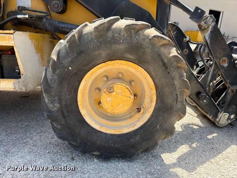 image for item FC3372 1999 Caterpillar 416C backhoe