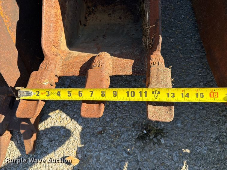 image for item FC3375 (3) excavator buckets