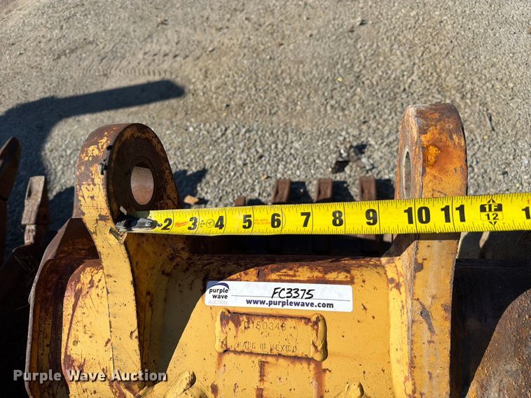 image for item FC3375 (3) excavator buckets