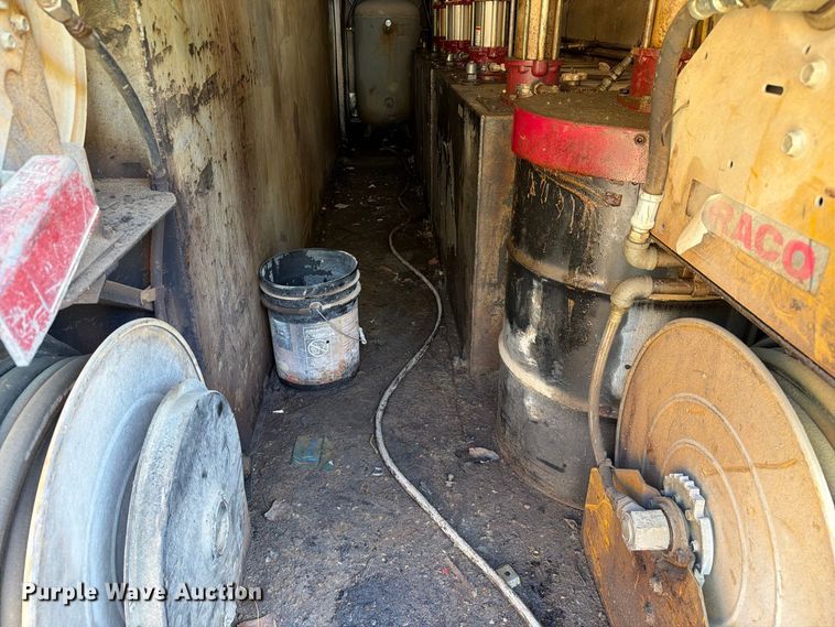 image for item FC3377 1985 Ford F700 fuel / lube truck