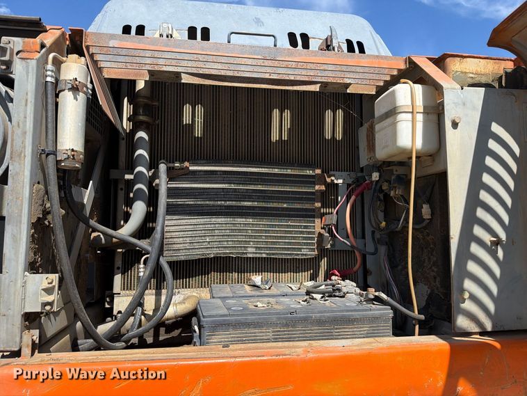 image for item FC3378 2000 Hitachi EX330LC-5 excavator