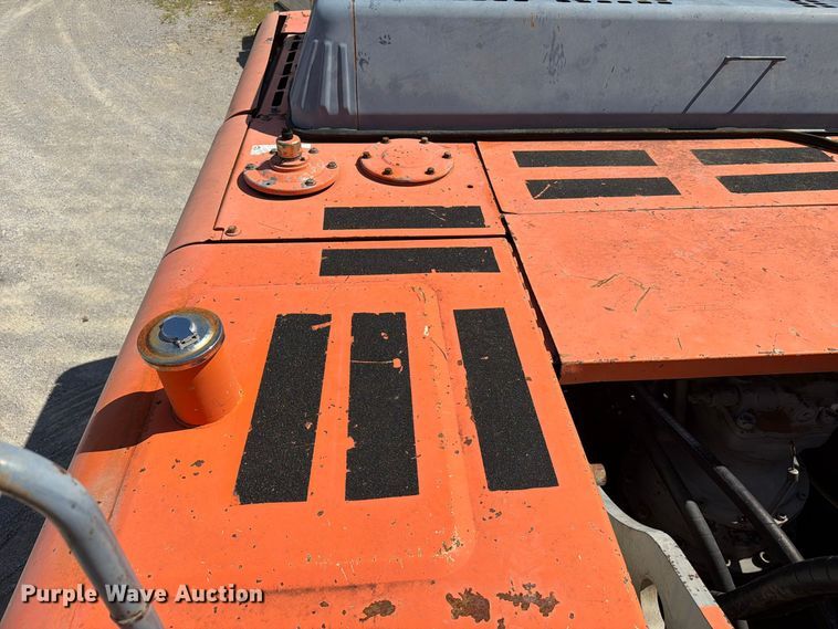 image for item FC3378 2000 Hitachi EX330LC-5 excavator