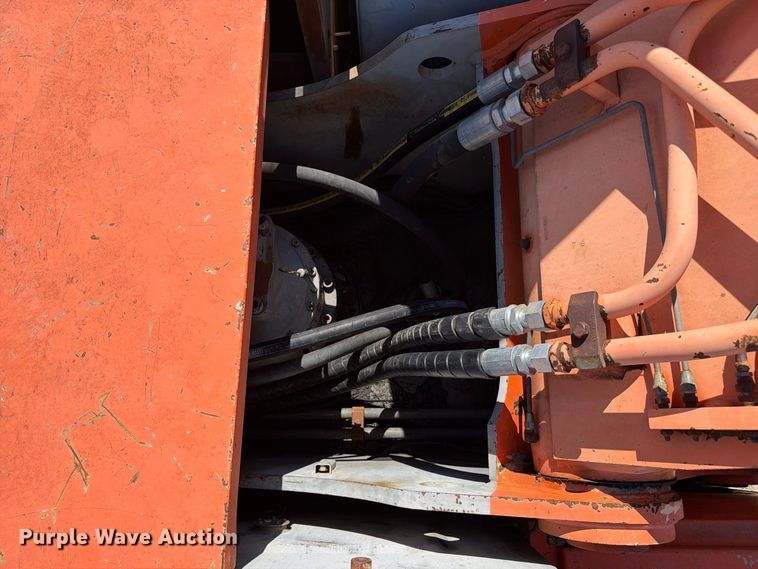 image for item FC3378 2000 Hitachi EX330LC-5 excavator