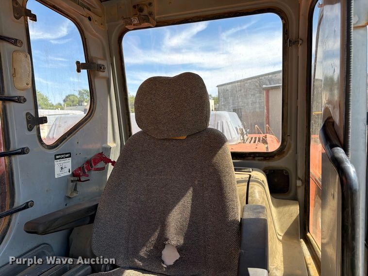 image for item FC3378 2000 Hitachi EX330LC-5 excavator