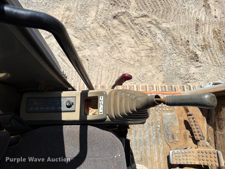 image for item FC3378 2000 Hitachi EX330LC-5 excavator