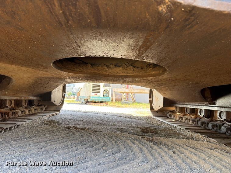 image for item FC3378 2000 Hitachi EX330LC-5 excavator