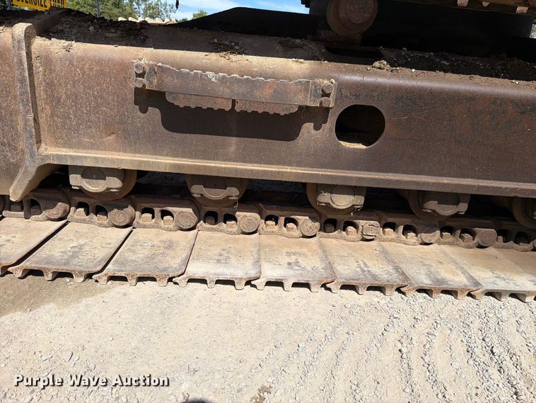 image for item FC3378 2000 Hitachi EX330LC-5 excavator