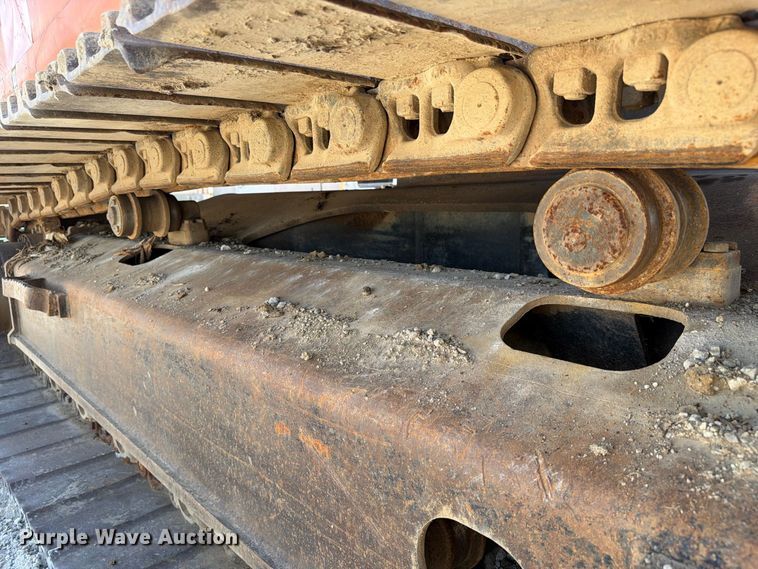 image for item FC3378 2000 Hitachi EX330LC-5 excavator