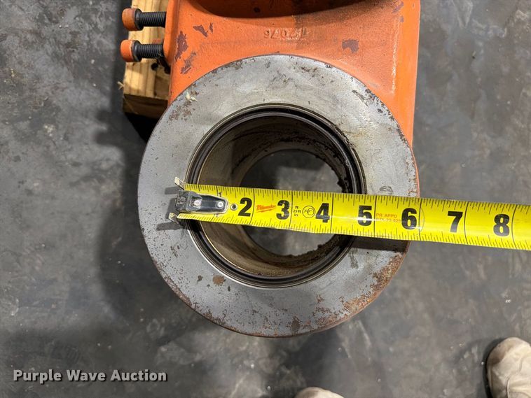 image for item FC3378 2000 Hitachi EX330LC-5 excavator