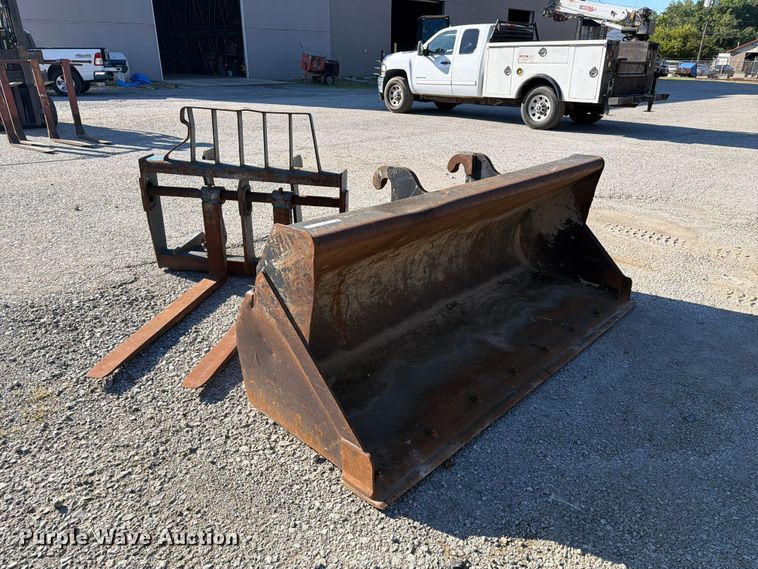 image for item FC3381 Telehandler attachments