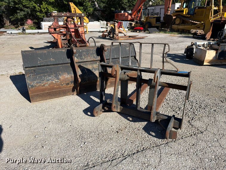 image for item FC3381 Telehandler attachments
