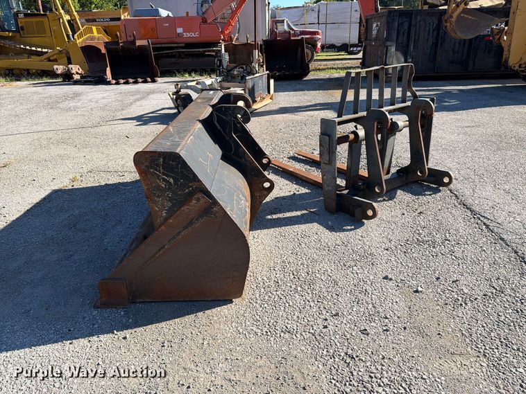 image for item FC3381 Telehandler attachments