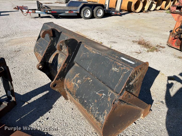 image for item FC3381 Telehandler attachments
