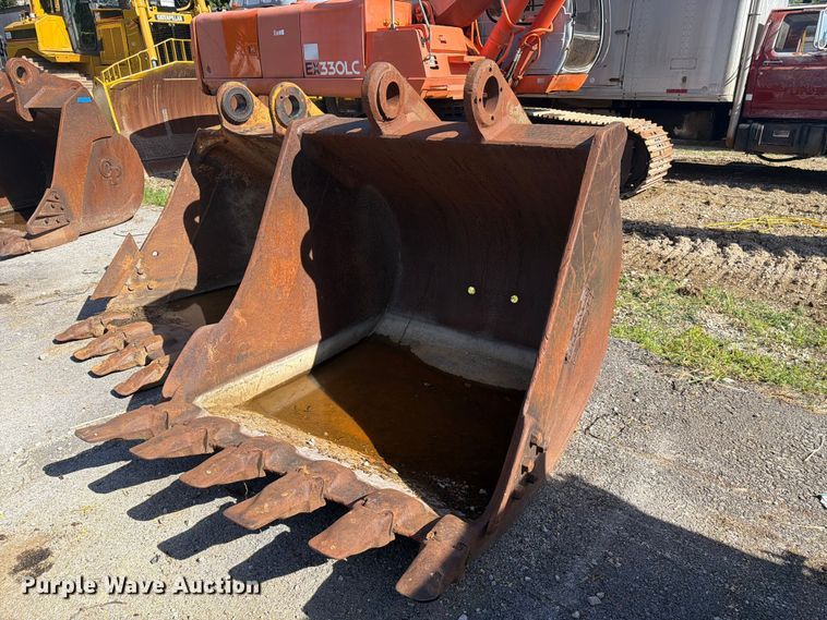 image for item FC3383 (2) excavator buckets