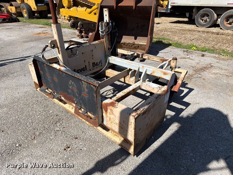 image for item FC3384 Level Best skid steer grader