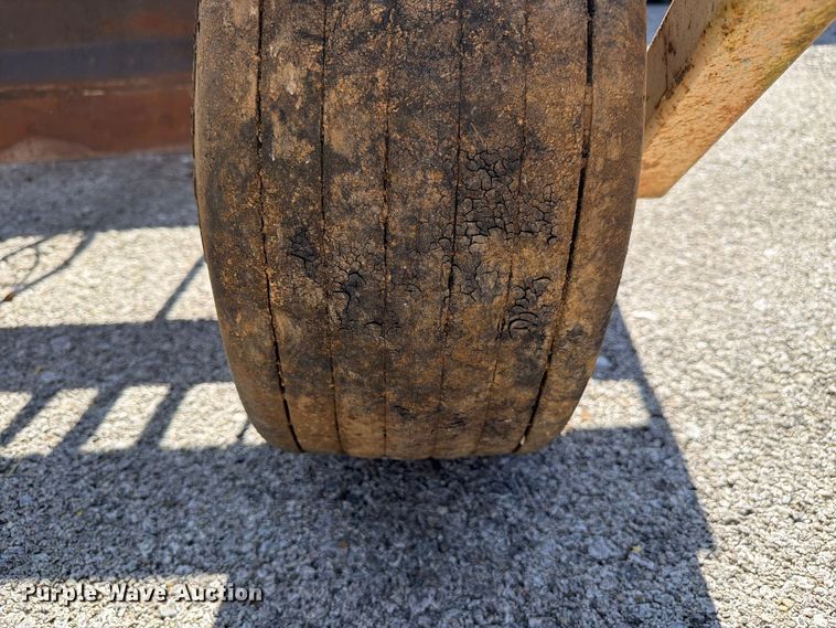image for item FC3384 Level Best skid steer grader