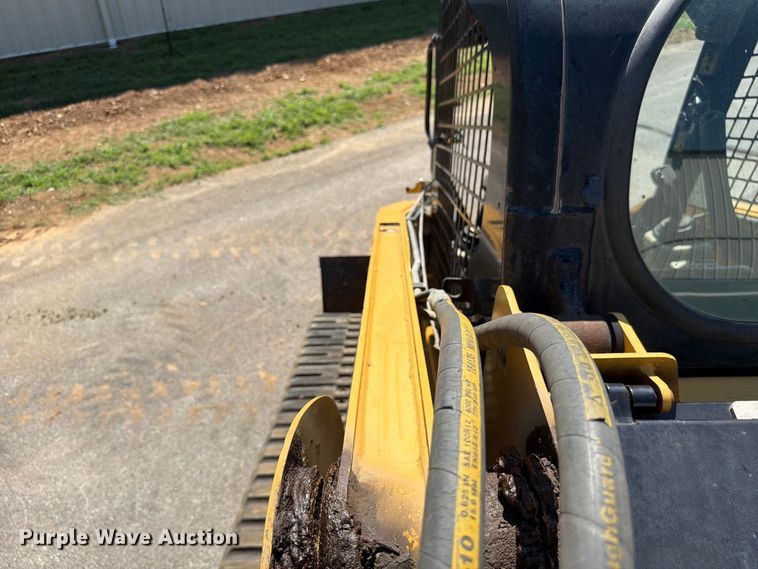 image for item FC3386 2009 Caterpillar 279C tracked skid steer loader