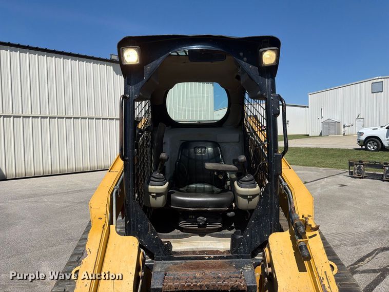 image for item FC3386 2009 Caterpillar 279C tracked skid steer loader