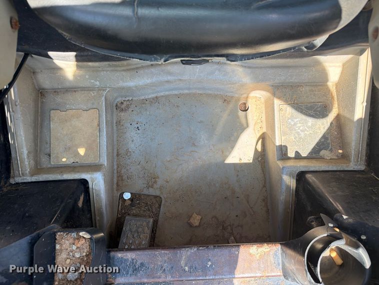 image for item FC3386 2009 Caterpillar 279C tracked skid steer loader