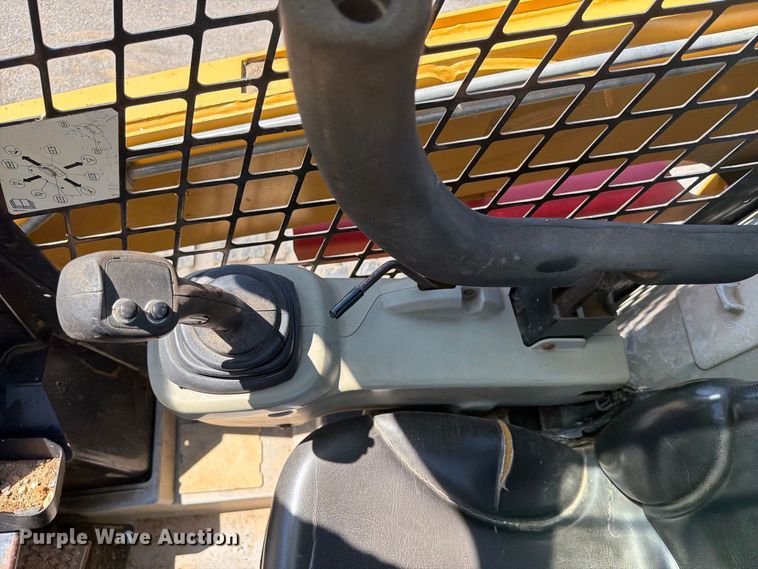 image for item FC3386 2009 Caterpillar 279C tracked skid steer loader