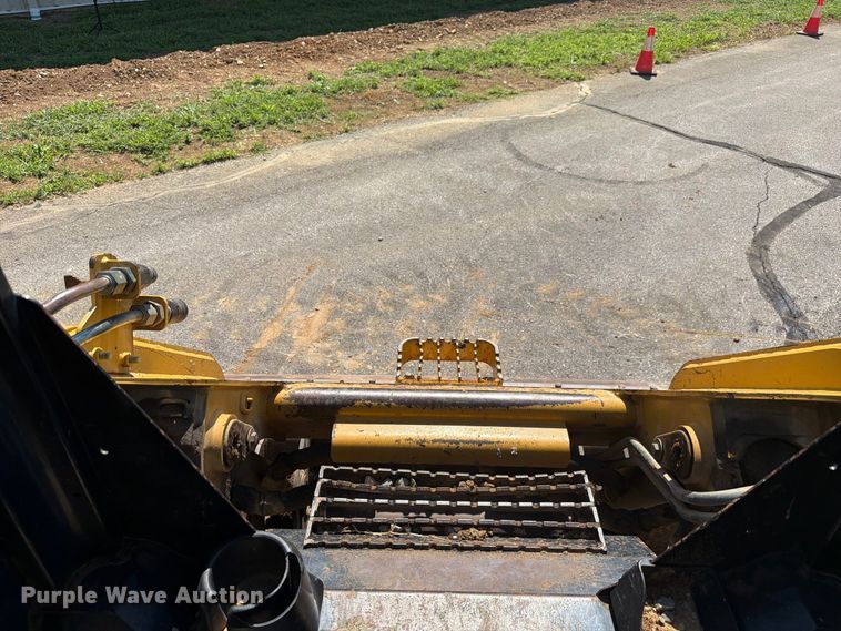 image for item FC3386 2009 Caterpillar 279C tracked skid steer loader