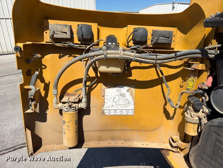 image for item FC3386 2009 Caterpillar 279C tracked skid steer loader