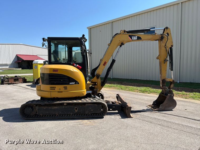 image for item FC3387 2011 Caterpillar 305D mini excavator