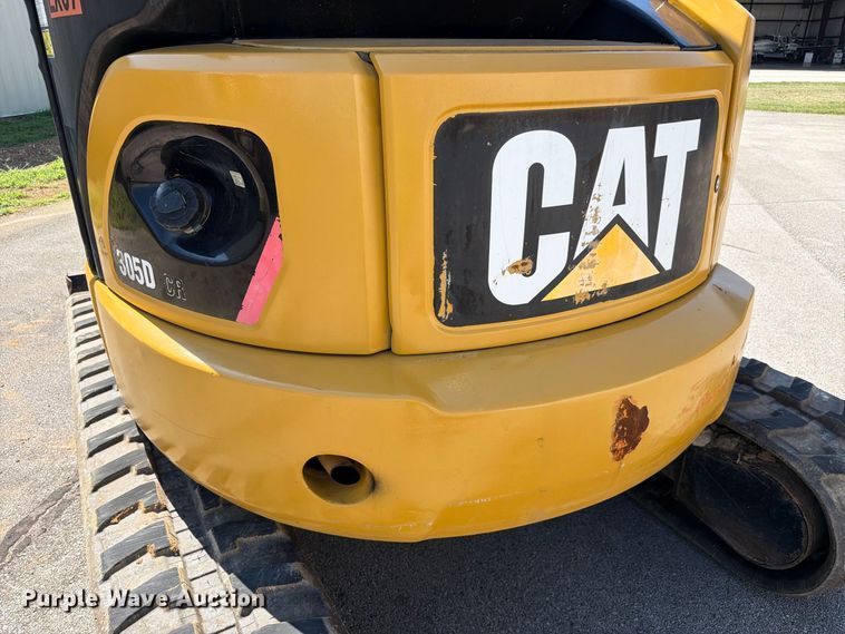 image for item FC3387 2011 Caterpillar 305D mini excavator