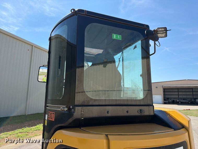 image for item FC3387 2011 Caterpillar 305D mini excavator