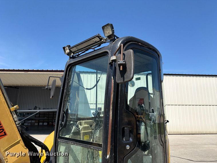 image for item FC3387 2011 Caterpillar 305D mini excavator