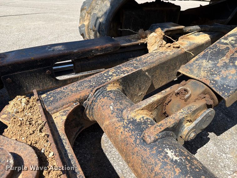 image for item FC3387 2011 Caterpillar 305D mini excavator