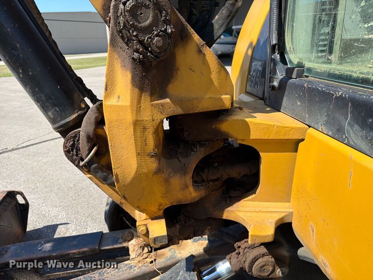 image for item FC3387 2011 Caterpillar 305D mini excavator