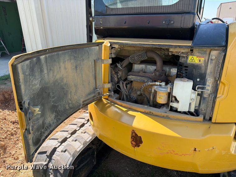image for item FC3387 2011 Caterpillar 305D mini excavator