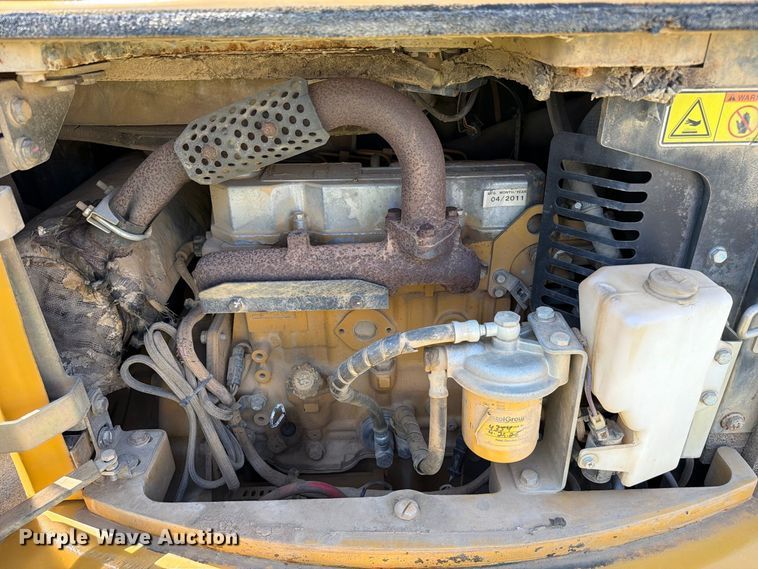 image for item FC3387 2011 Caterpillar 305D mini excavator