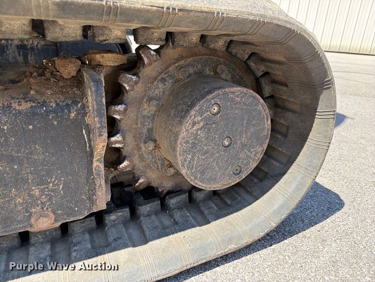 image for item FC3387 2011 Caterpillar 305D mini excavator