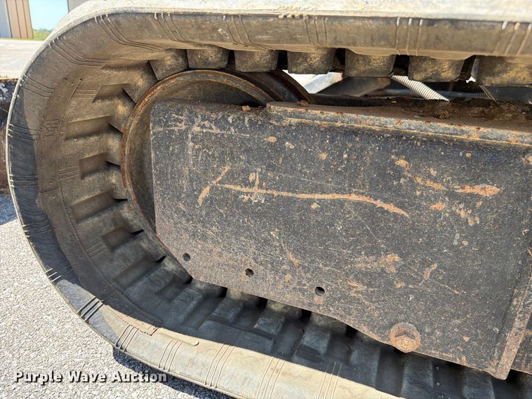 image for item FC3387 2011 Caterpillar 305D mini excavator