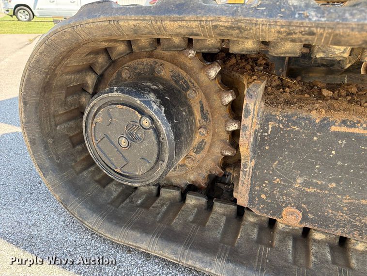 image for item FC3387 2011 Caterpillar 305D mini excavator